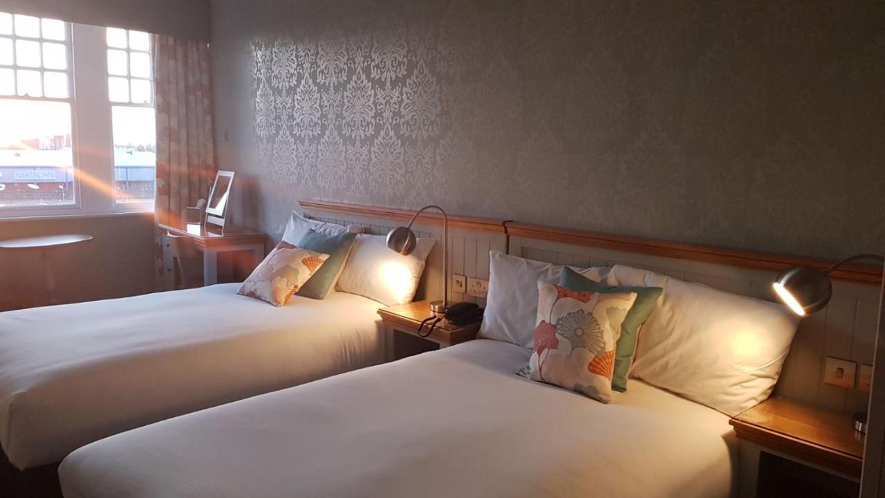 The Star Hotel เกรทยาร์มัธ ภายนอก รูปภาพ